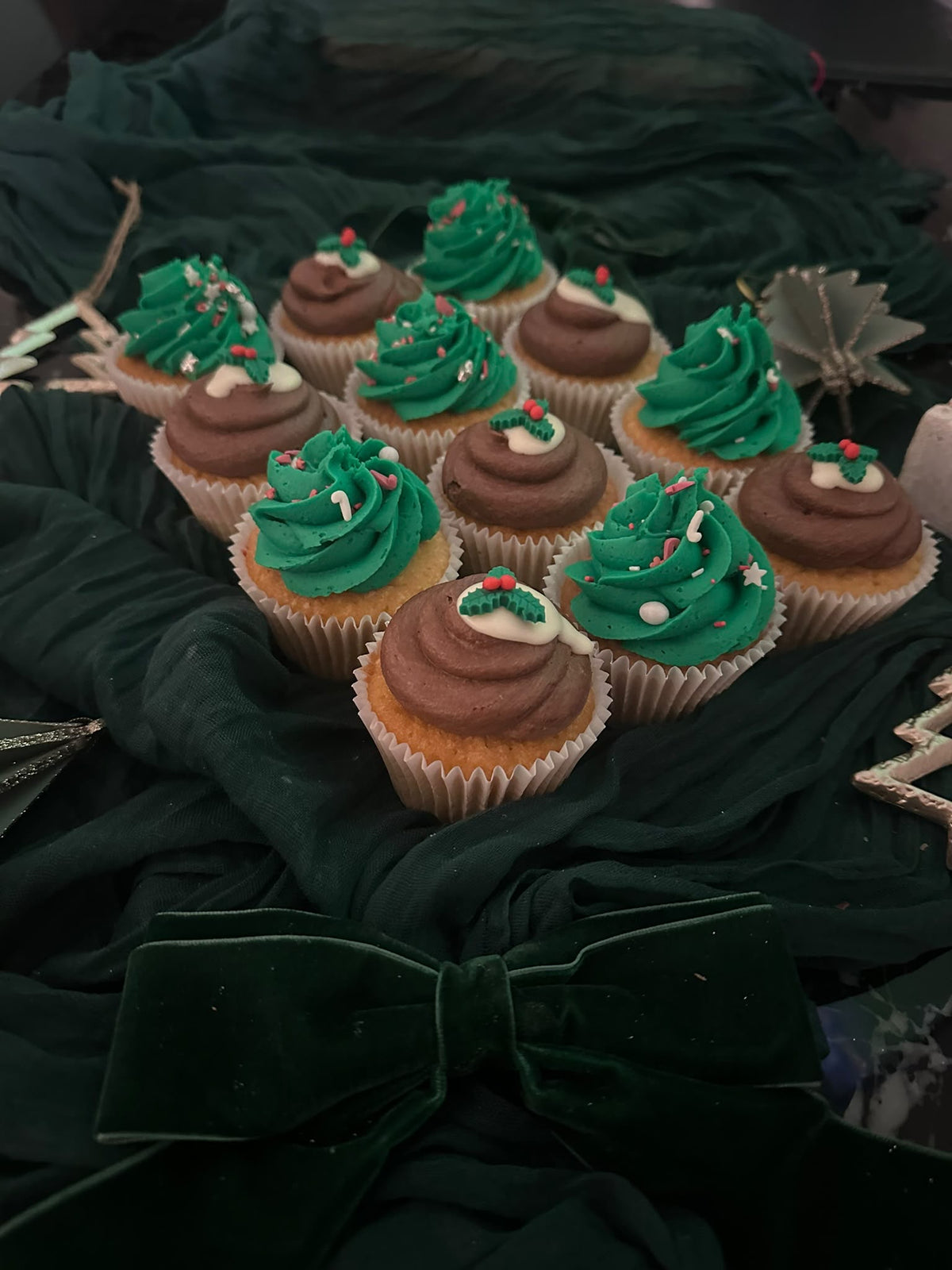 🎄🧁 CHRISTMAS TABLE DECORATION & CUPCAKES! 🧁🎄 19th Dec 2026